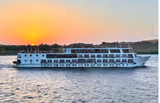 620 pixels placeholder image